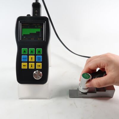 TM282シリーズ 超音波厚さ計（コーティング貫通A/Bスキャンおよび精密厚さ測定用ソフトウェア付き）